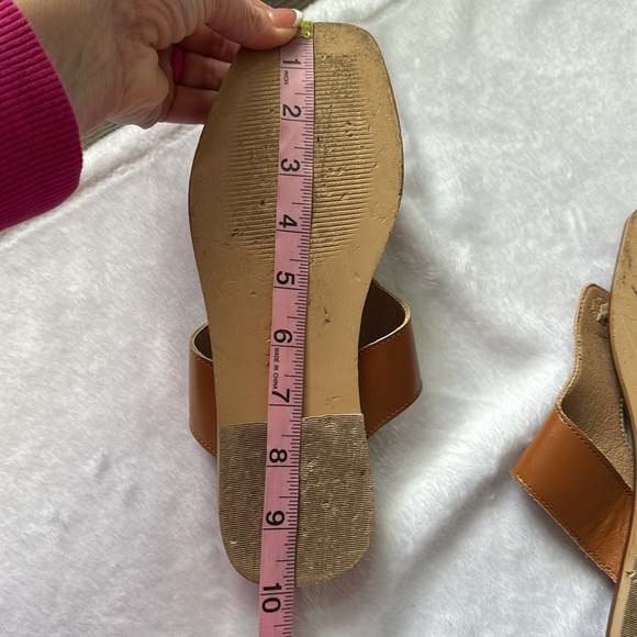 IRIS & INK Women’s Slip On Soft Leather Flat Thong Minimalist Summer Sandals 37 - Picture 8 of 8